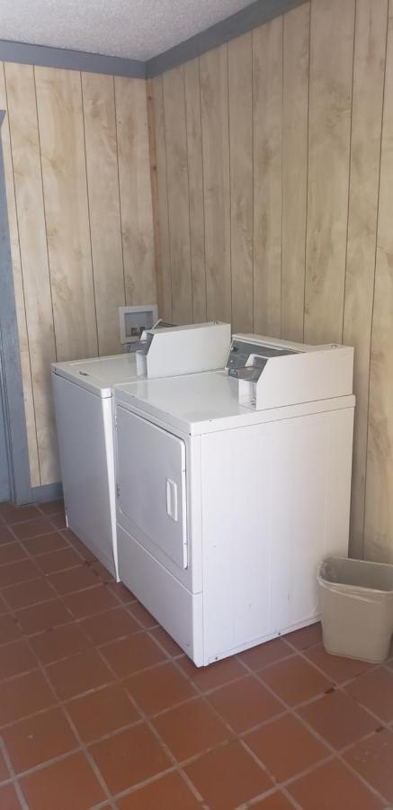 Brady Gold Key Inn מראה חיצוני תמונה