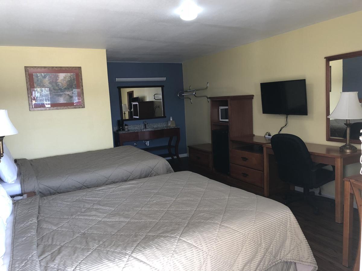 Brady Gold Key Inn מראה חיצוני תמונה