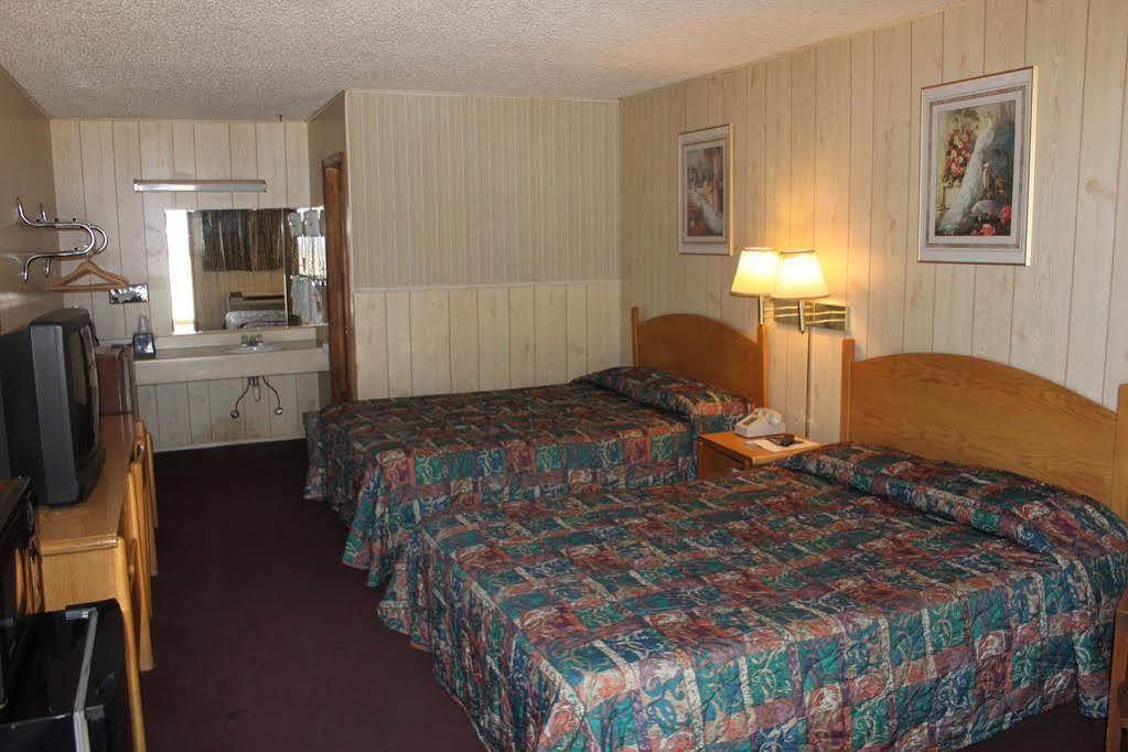 Brady Gold Key Inn מראה חיצוני תמונה